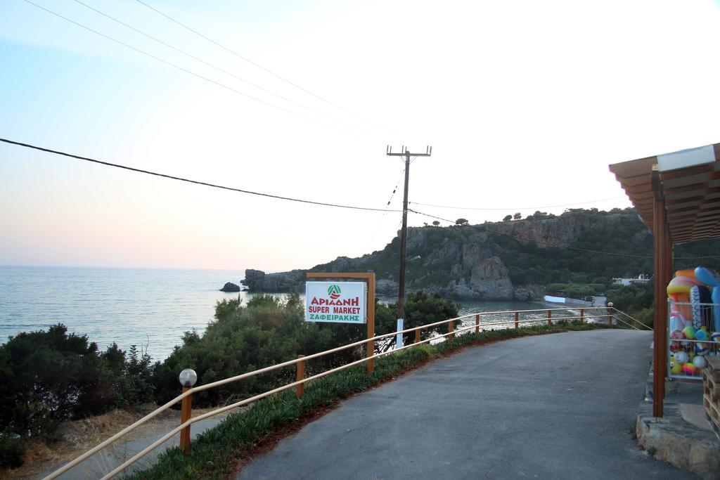 Santa Marina Apartments Rodakino Exterior photo