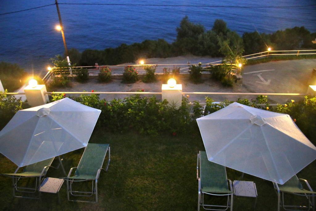 Santa Marina Apartments Rodakino Exterior photo