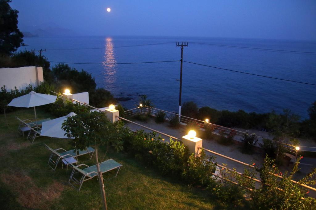 Santa Marina Apartments Rodakino Exterior photo