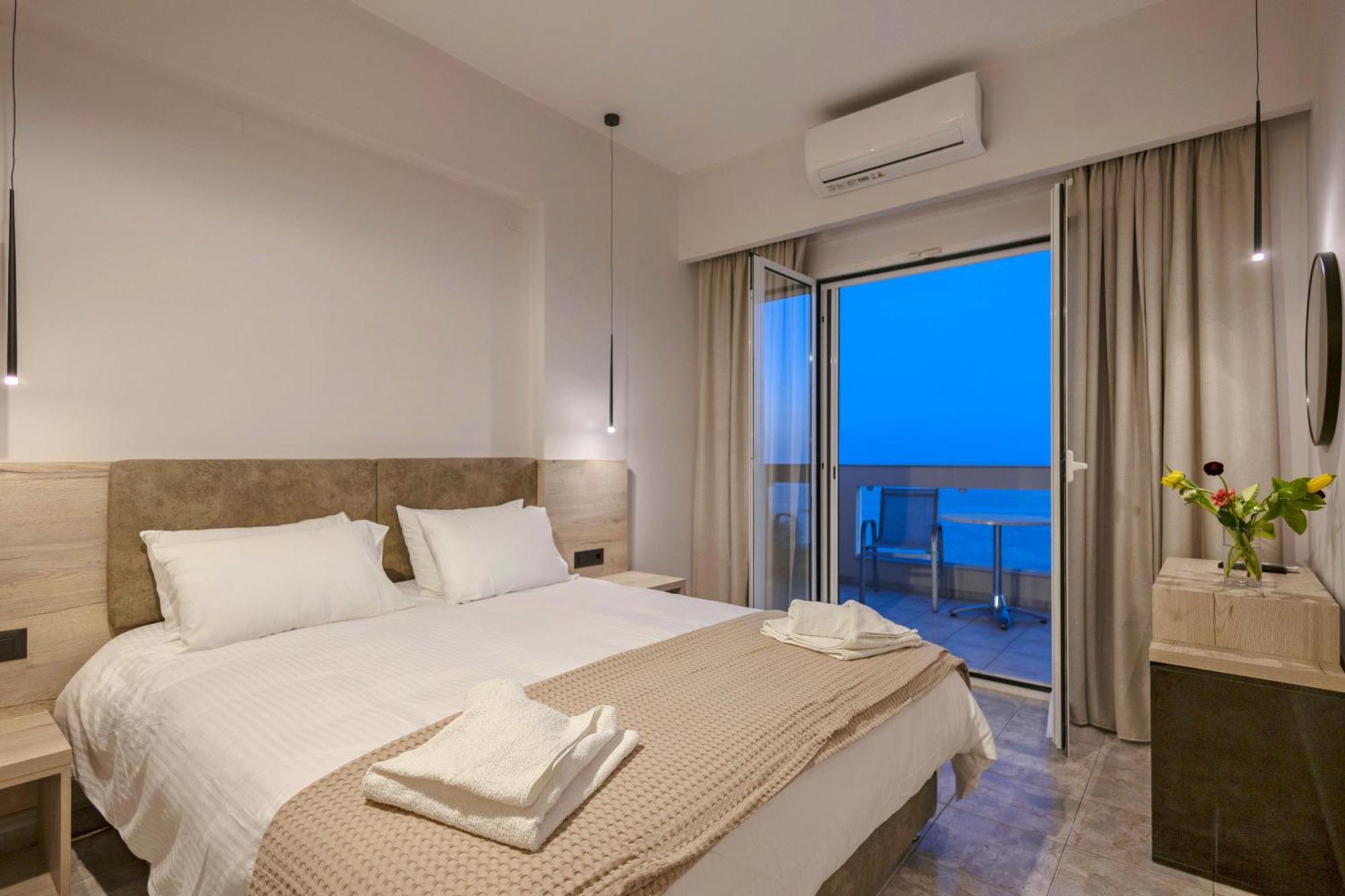 Santa Marina Apartments Rodakino Exterior photo